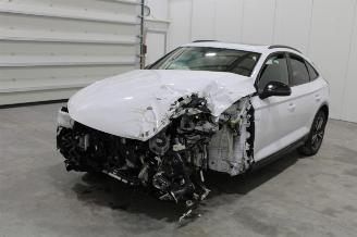 Schade bestelwagen Audi Q5  2021/8