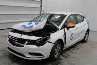 Damaged car Opel Astra  2019/5