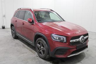 Mercedes GLB 200 picture 3
