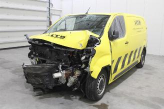 uszkodzony samochody osobowe Peugeot Expert  2021/7