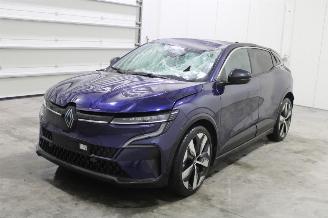 Voiture accidenté Renault Mégane Megane 2023/10