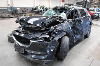 Unfallwagen Mazda CX-5  2019/7