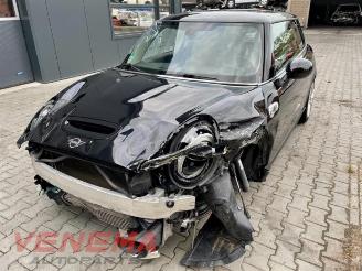 uszkodzony samochody osobowe Mini Mini  2019