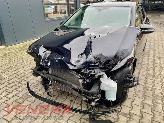 damaged passenger cars Volkswagen Golf Golf VIII (CD1), Hatchback, 2019 2.0 TDI BlueMotion 16V 2023/11