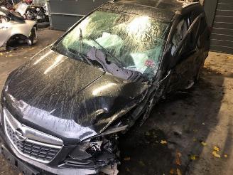 uszkodzony samochody osobowe Opel Mokka 1400CC - 103KW - BENZINE - EURO6B 2015/4