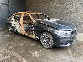 Coche accidentado BMW 5-serie (G30) Sedan 2016 / 2024 530e iPerformance xDrive Sedan 4Dr Elektrisch Benzine 1.998cc 120kW (163pk) 4x4 2020/5