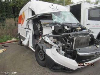 Salvage car MAN TGE Van 2021 2.0 TDI Bestel  Diesel 1.968cc 103kW (140pk) FWD 2021/4