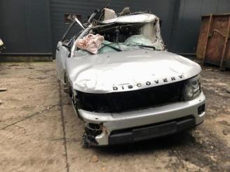 damaged commercial vehicles Land Rover Discovery Discovery IV (LAS), Terreinwagen, 2009 / 2018 3.0 TD V6 24V 2015/1