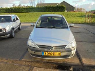 Avarii autoturisme Opel Corsa Corsa C (F08/68), Hatchback, 2000 / 2009 1.2 16V 2001/4