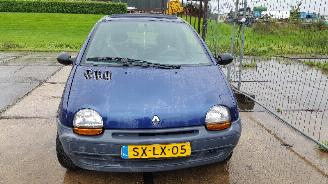 voitures voitures particulières Renault Twingo Twingo (C/S06) Hatchback 1.2 (D7F-700) [43kW]  (05-1996/06-2007) 1998/2