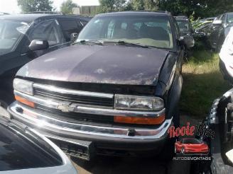 uszkodzony samochody osobowe Chevrolet Blazer  2002/7