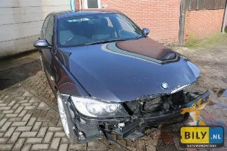 škoda dodávky BMW 3-serie E90 320i 2007/2