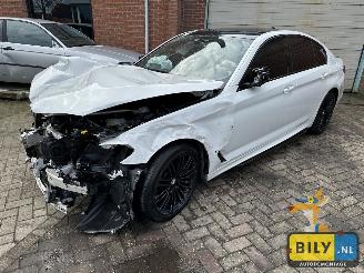 Coche siniestrado BMW 5-serie  2018/1