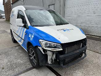 dañado vehículos comerciales Volkswagen Caddy 2.0 TDI L1H1 Exclusive Edition 2019/9