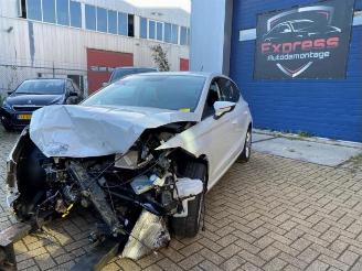 damaged commercial vehicles Seat Ibiza Ibiza V (KJB), Hatchback 5-drs, 2017 1.0 MPI 12V 2019/11