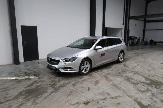 Coche accidentado Opel Insignia SPORTS TOURER 2019/3